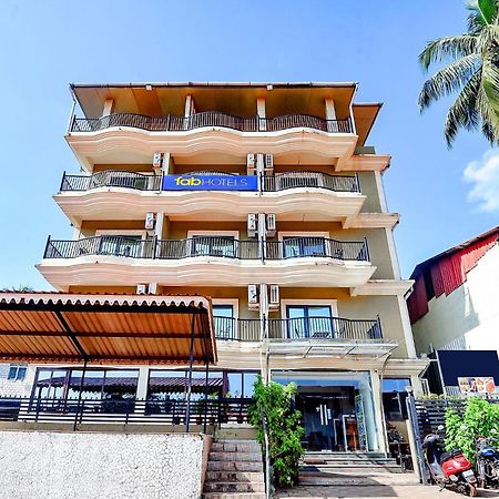 Fabhotel Prime Infantaria Comfort - 200M From Calangute Beach Buitenkant foto